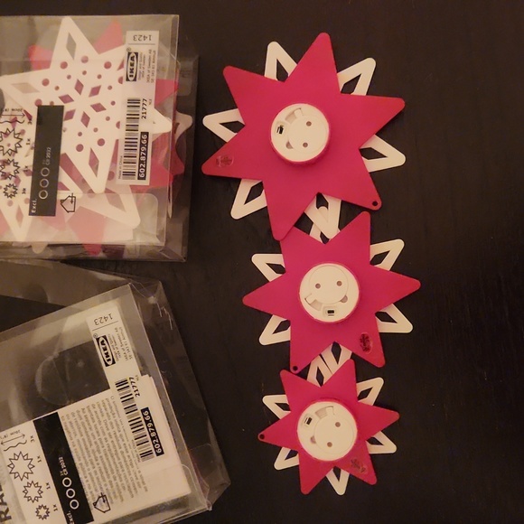 Ikea Strala red and white light up stars - Picture 3 of 11